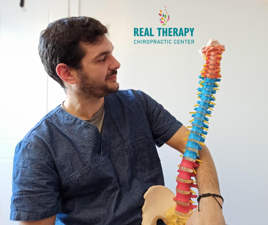 Πρώτη επίσκεψη στον Χειροπράκτη – First visit to the Chiropractor